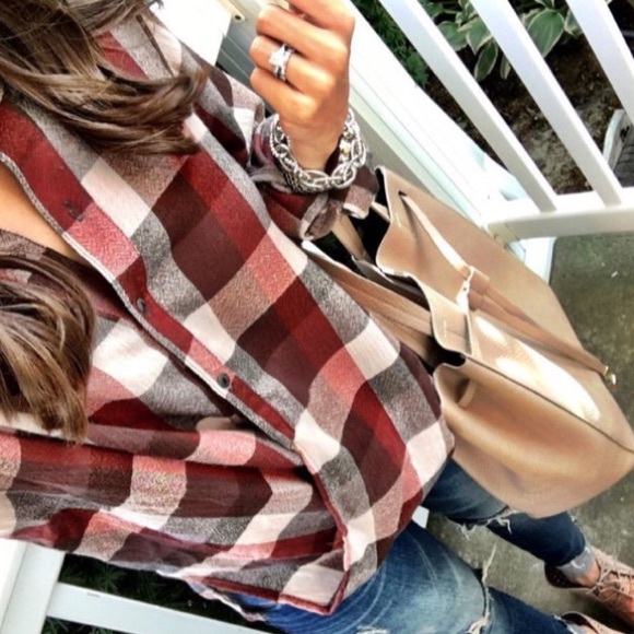 Eddie Bauer Tops - Perfect fit flannel checkered look 😎